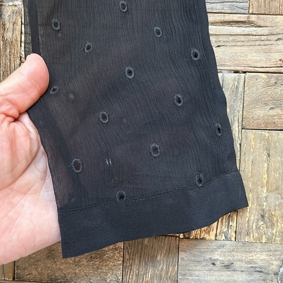 Ella Moss Black Silk Crepe Layered Crepe Embroidered Top Size Small NWT - Picture 7 of 12